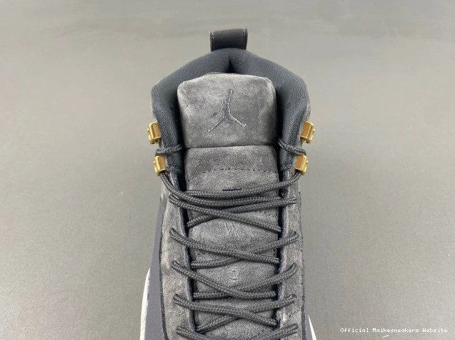 Official Maikesneakers 